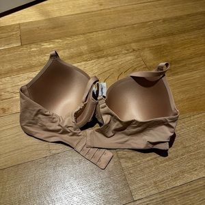 Gap Tshirt Bra, Beige, 36C - NWT